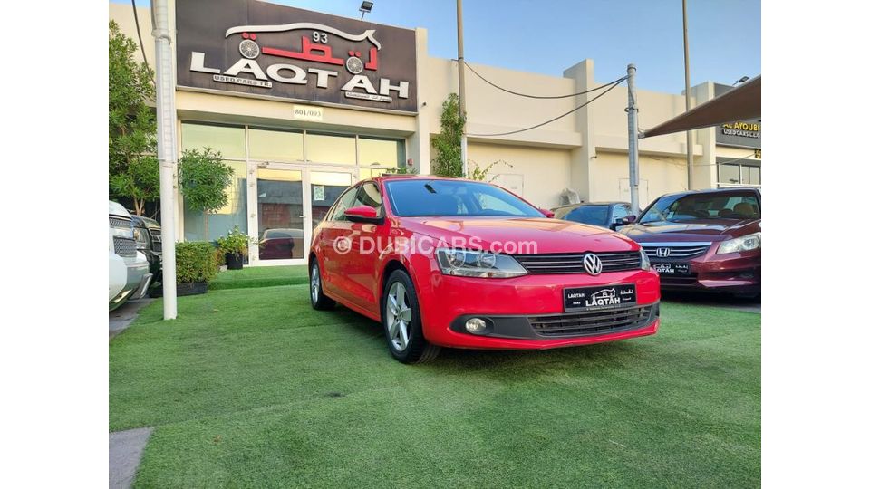 Volkswagen Jetta Volks wagon models 2015 Number one red coulour for