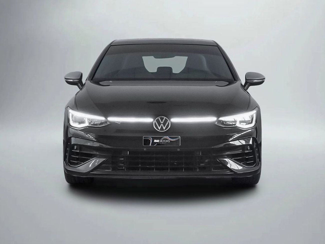 Volkswagen Golf R 2.0L (315 HP)