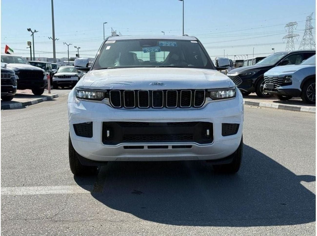جيب جراند شيروكي EXPORT PRICE - Grand Cherokee Overland 3.6L