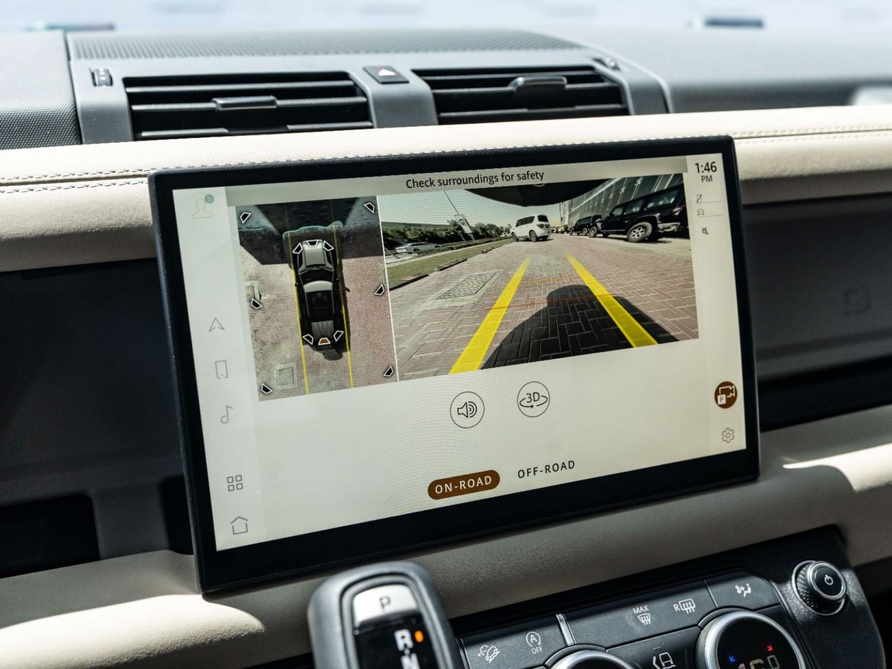 Land Rover Defender P300 110 SE 2.0L (5 Seater)