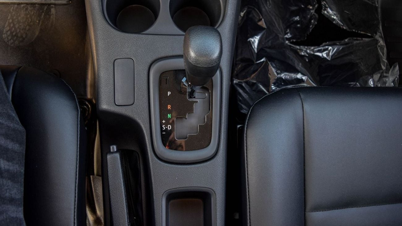 تويوتا هيلوكس GL 2.4L Single Cab Utility TOYOTA HILUX TAMARAW 2.4D Single Cab