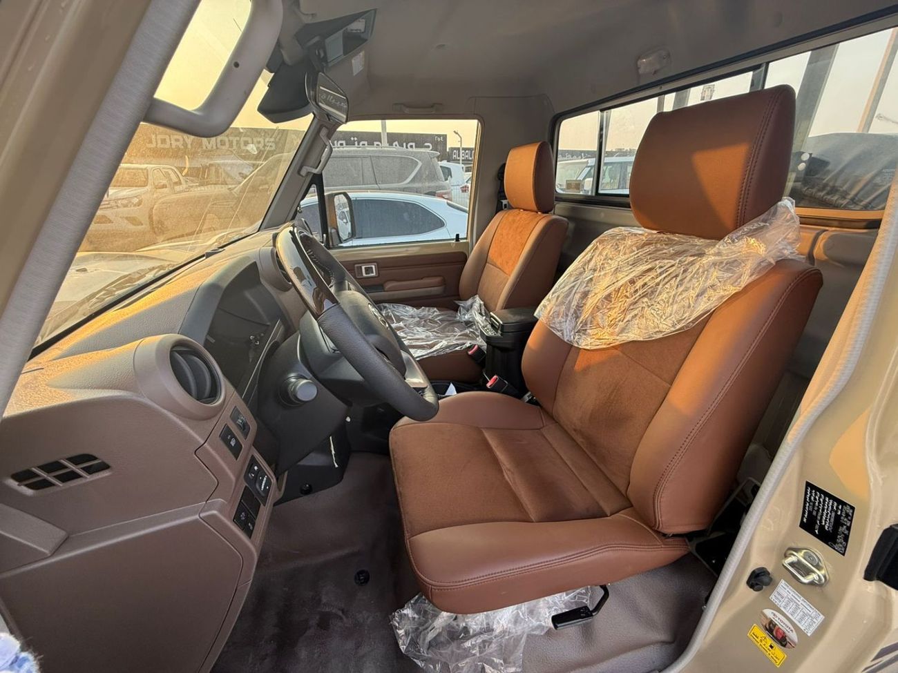 Toyota Land Cruiser Pick Up TOYOTA LC79 PICKUP S/C 2.8L DIESEL A/T FULL OPTION 2025 MODEL