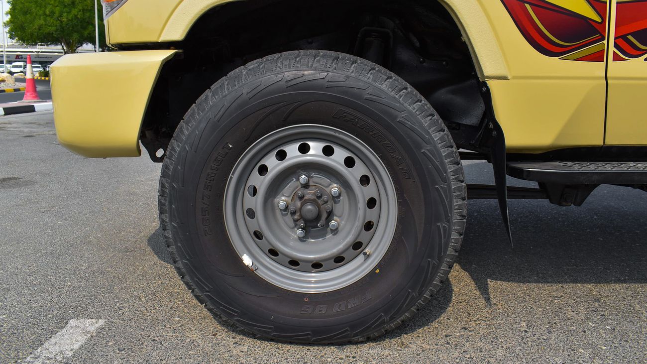 Toyota Land Cruiser Pick Up