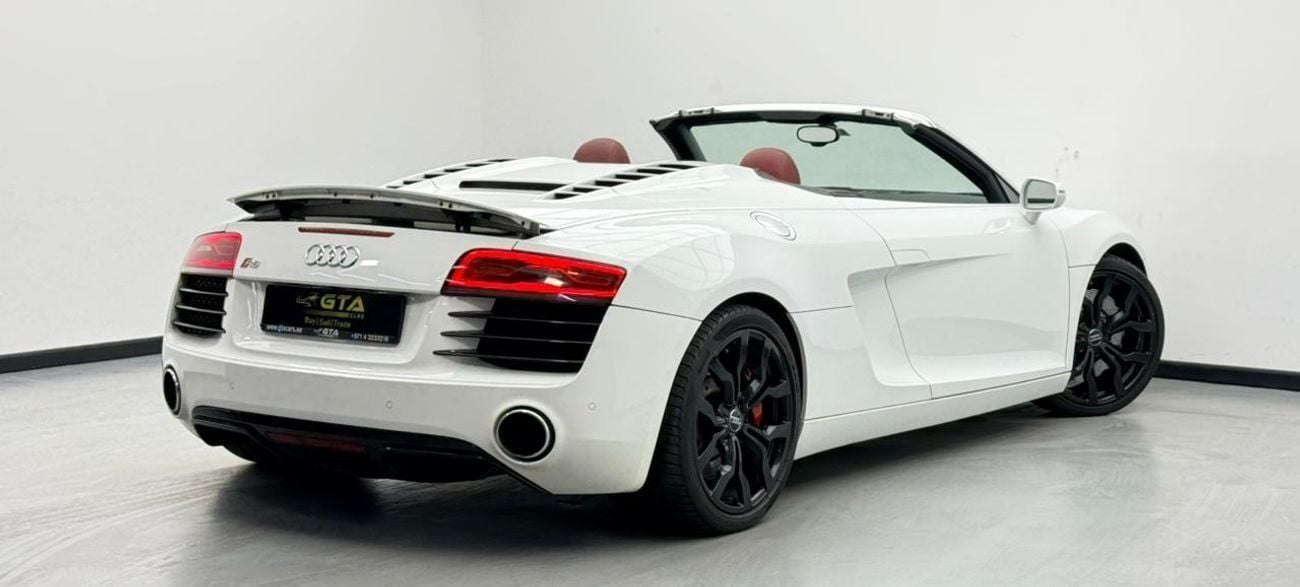 أودي R8 سبايدر FSI 2014 Audi R8 Spyder, Service History, Excellent Condition, GCC