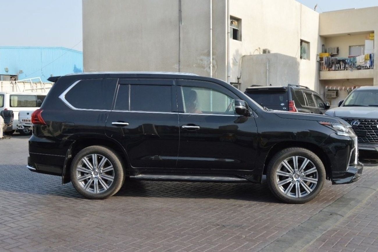 لكزس LX 570 Full option clean car