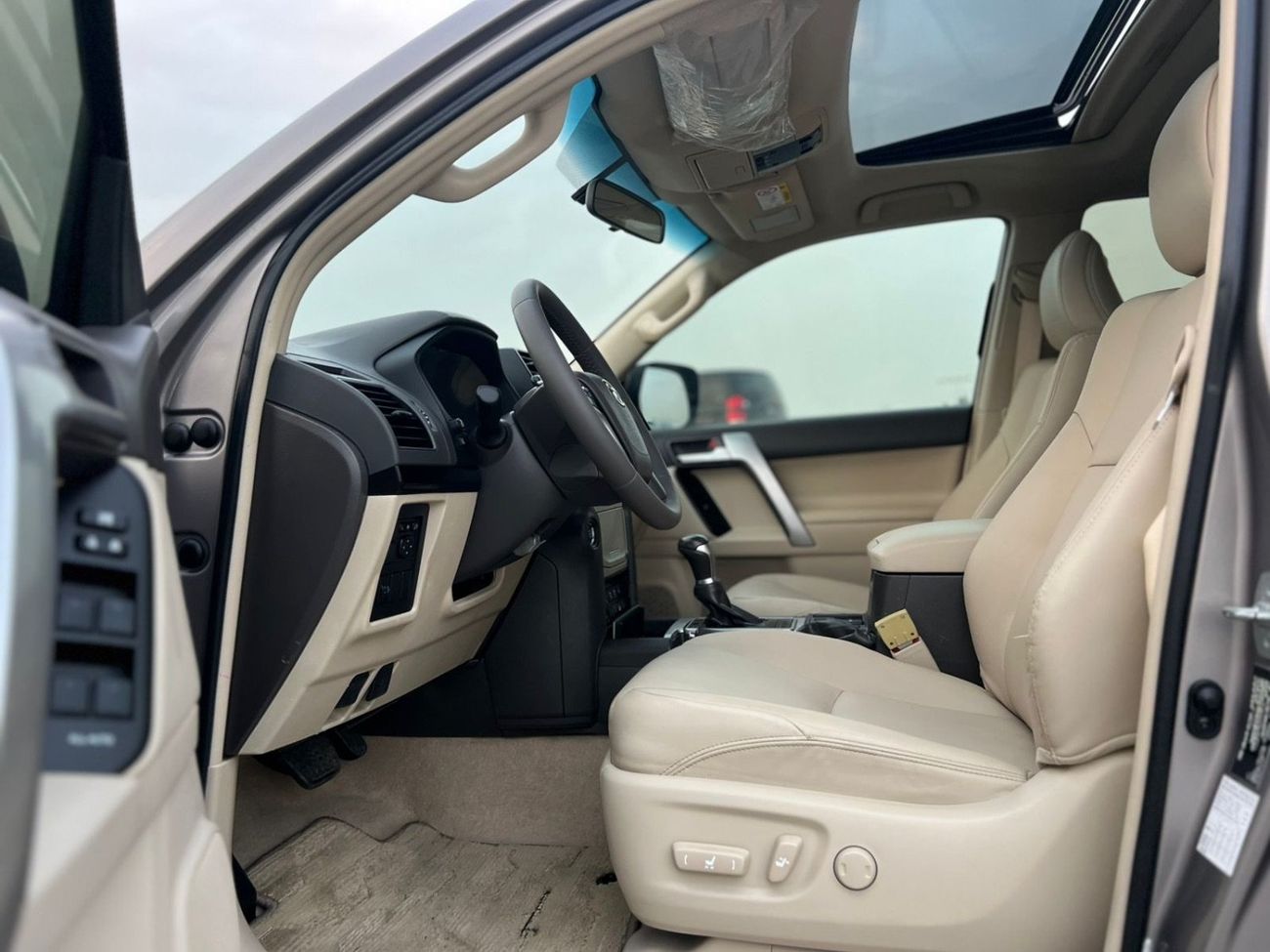 تويوتا برادو 2023 Toyota Prado TXL 4.0L V6  Full Option - AWD 4x4 - Electric Seat - Rear CAM & Sensors - Cool Box