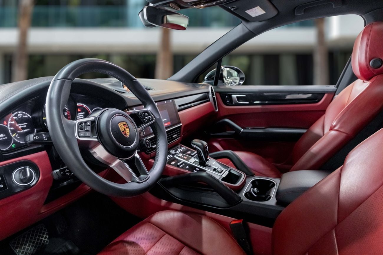 Porsche Cayenne Cayenne E-Hybrid | 2,938 P.M | 0% Downpayment | 455 Combined BHP!