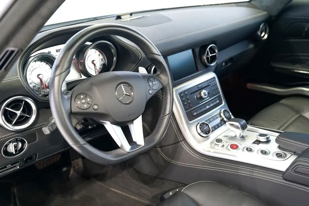Mercedes Benz SLS AMG STD 6.2L