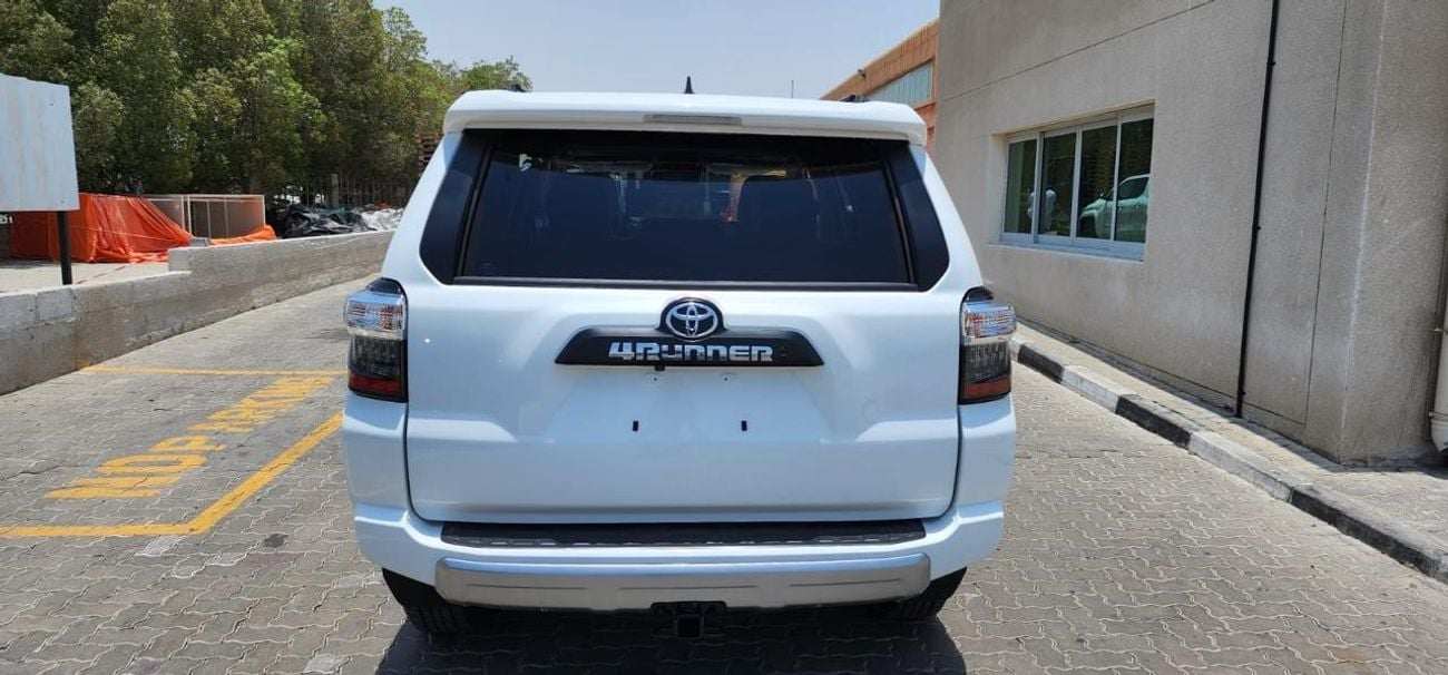 تويوتا Runner4 TOYOTA 4RUNNER TRD OFFROAD 2024