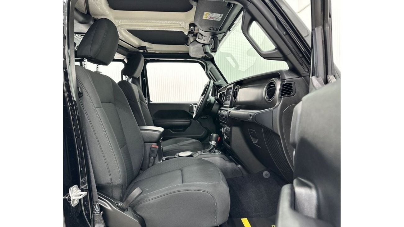 Jeep Gladiator 2021 Jeep Gladiator Sport, Mar 2027 Jeep Warranty, Full Jeep Service History, GCC