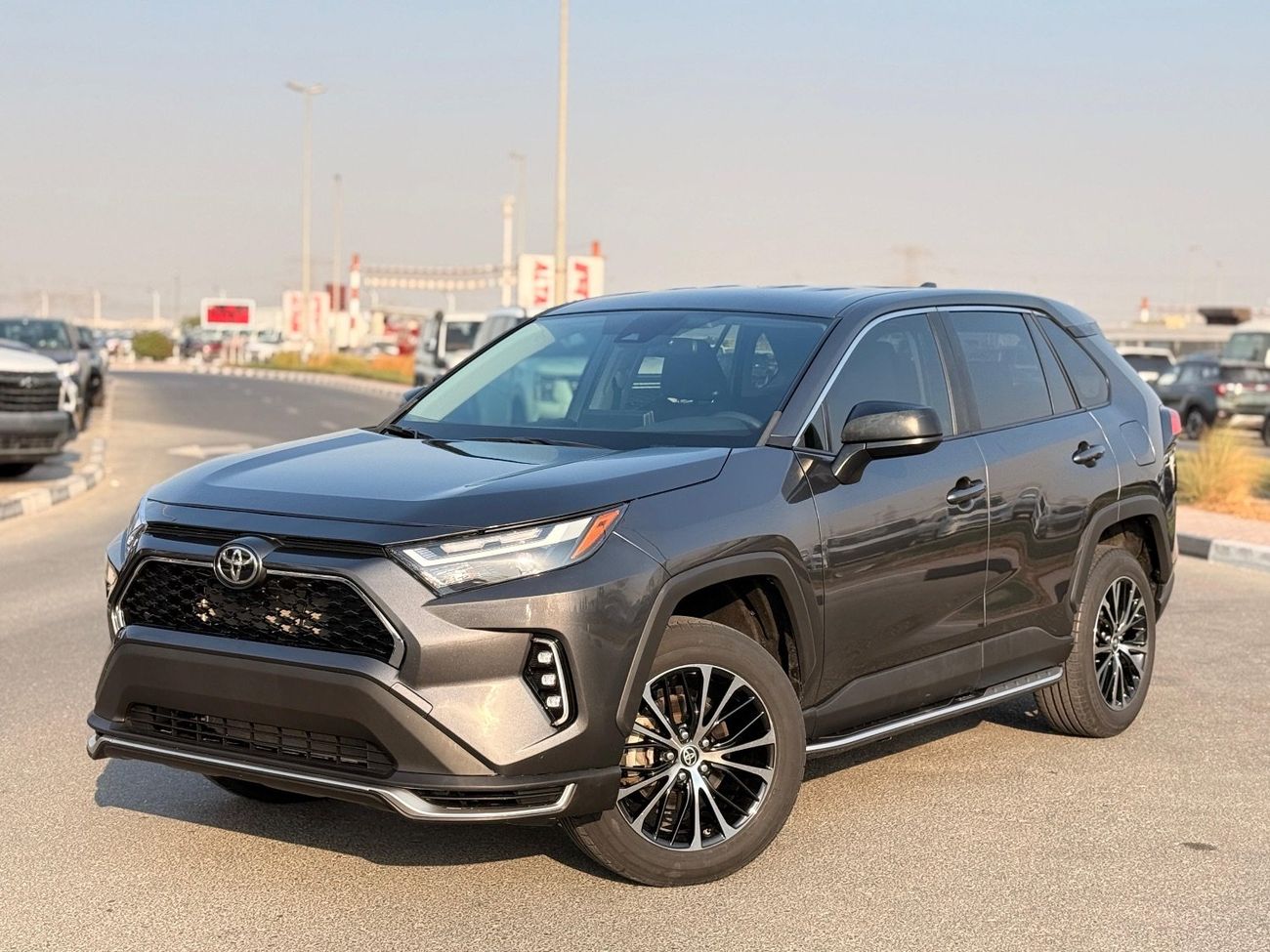 Toyota RAV4 2.5L (4WD) LE