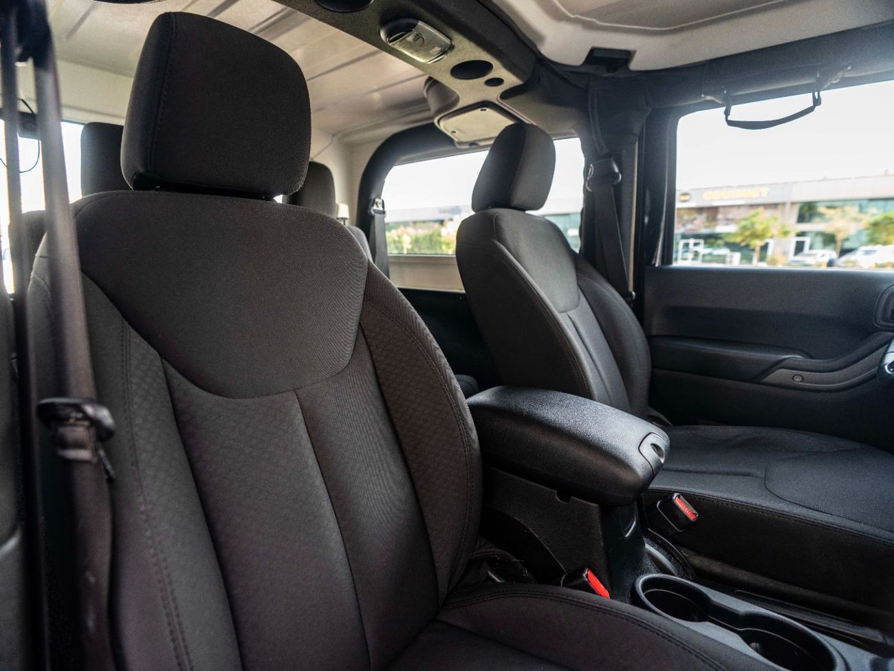 Jeep Wrangler Willys Wheeler 3.6L A/T (2 Door)