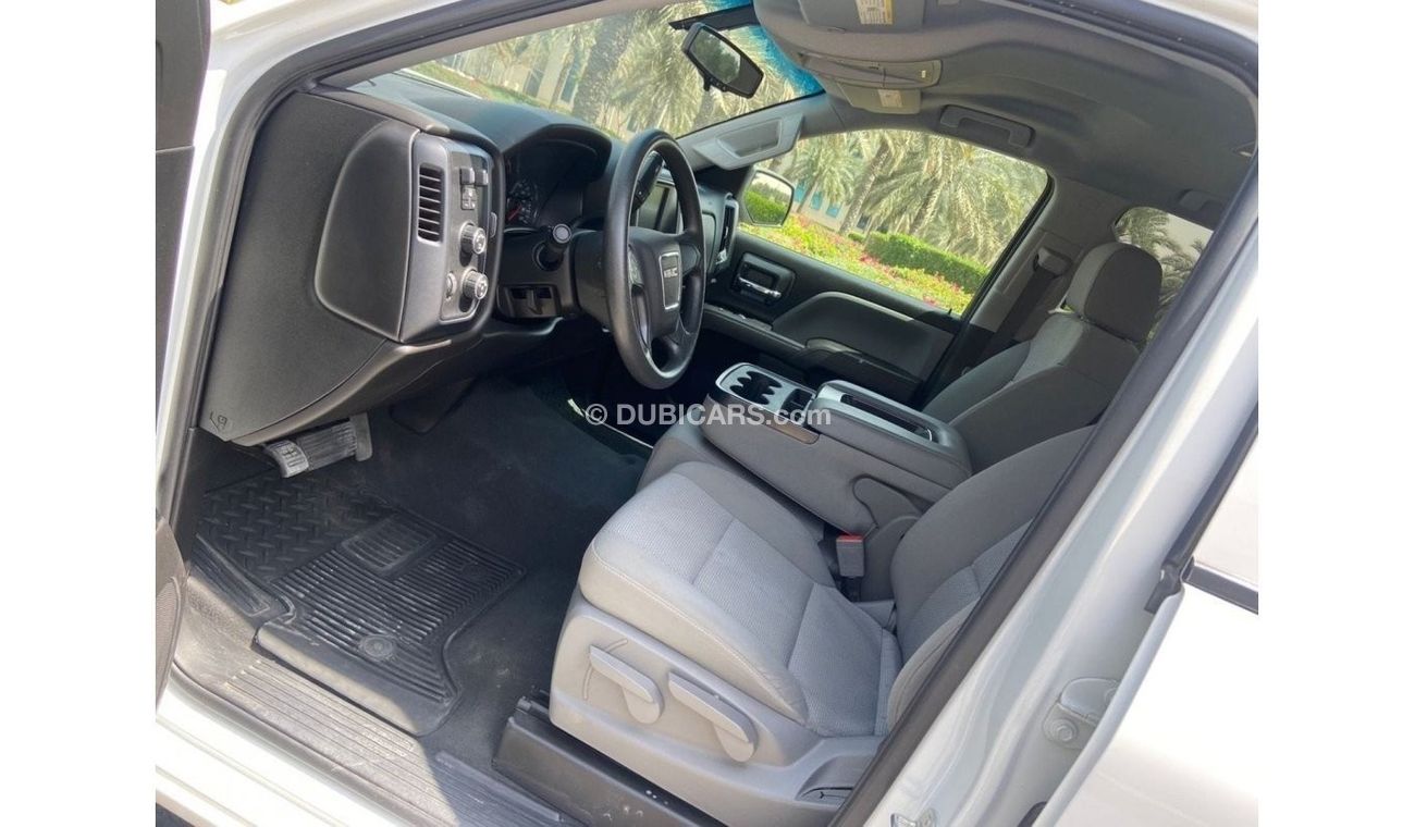 GMC Sierra GMC SIERRA  model 2019   USA Excellent Condition  VERY GOOD CONDITION