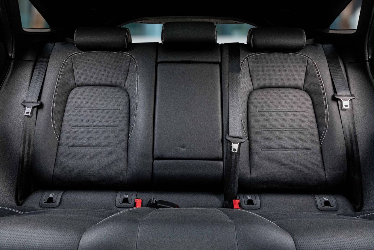 جاكوار E Pace E-PACE P300E R-DYNAMIC | 2,155 P.M | 0% Downpayment | JAGUAR | E-PACE | R-DYNAMIC P300!