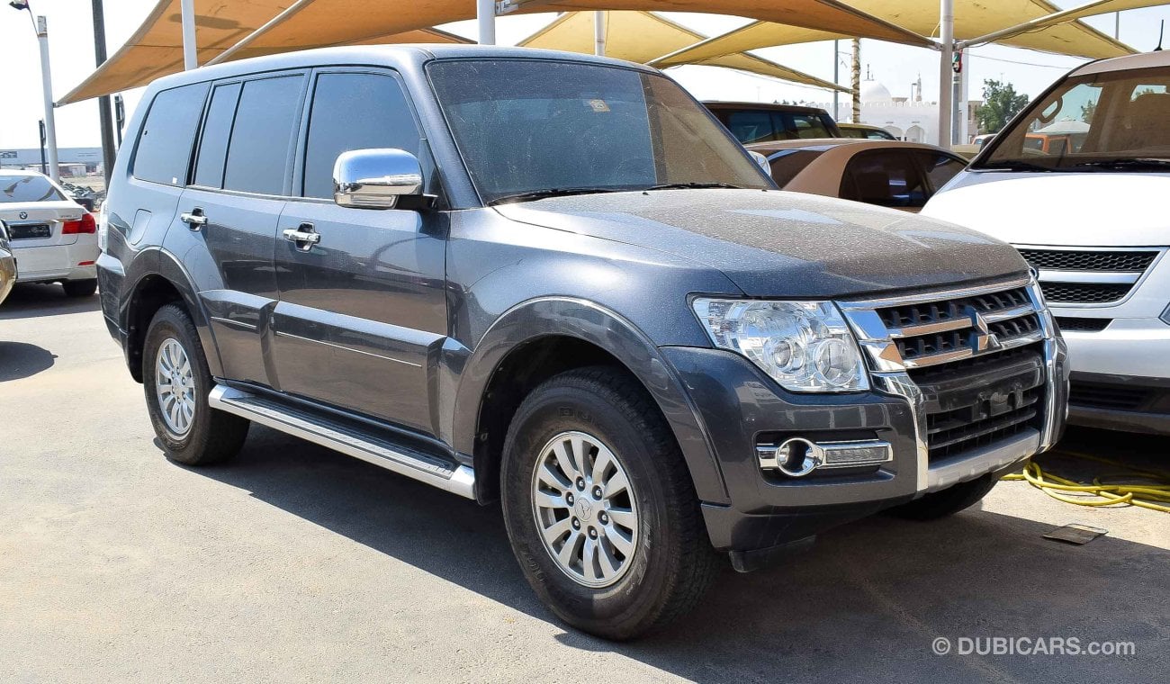 Mitsubishi Pajero GLS V6