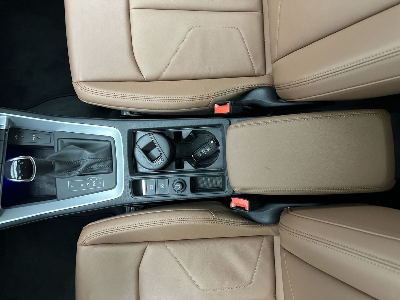 Audi Q3 40 TFSI quattro 2.0L Sportback 180hp (Ref# 72558)