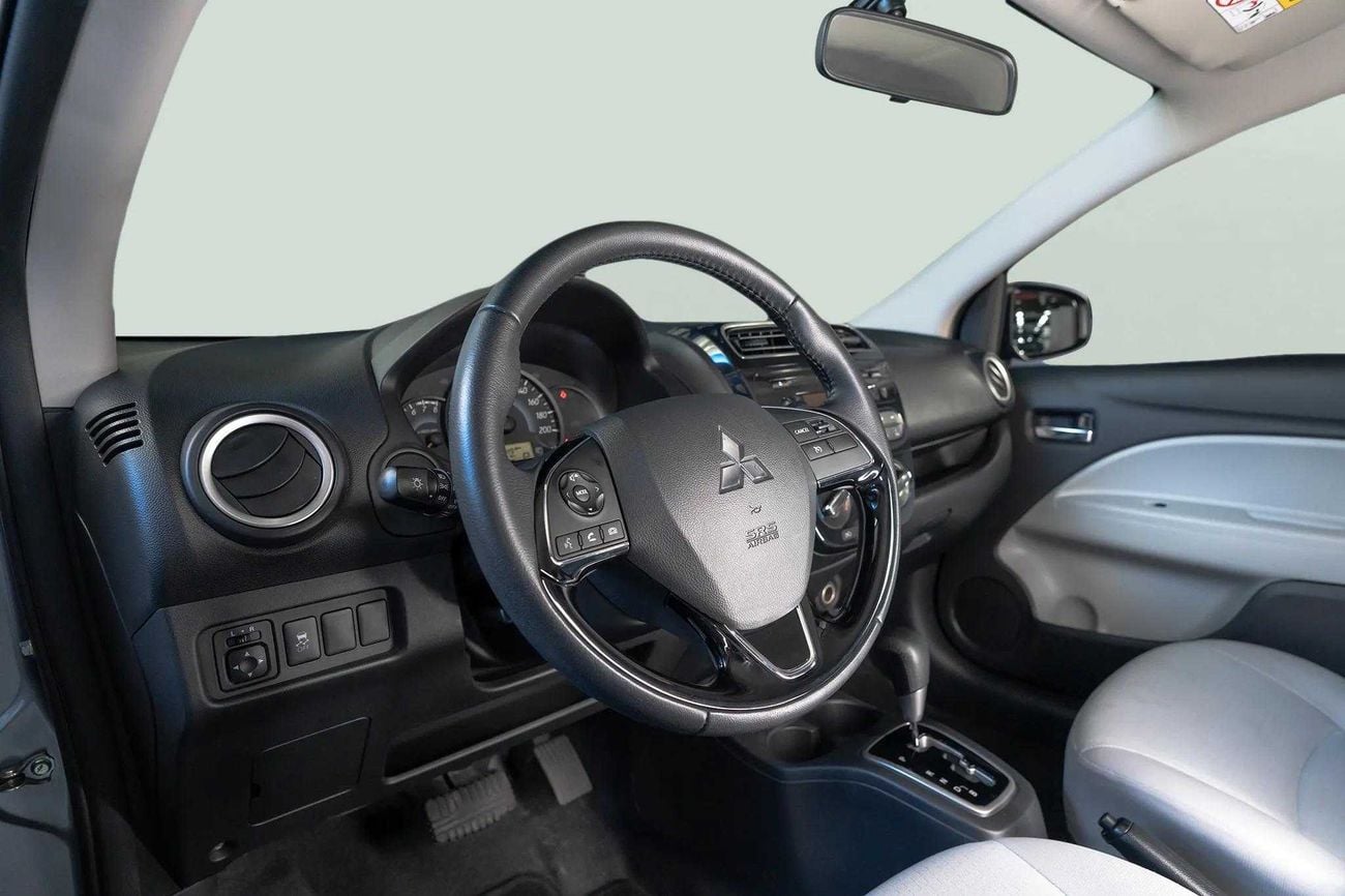 ميتسوبيشي اتراج GLX 1.2