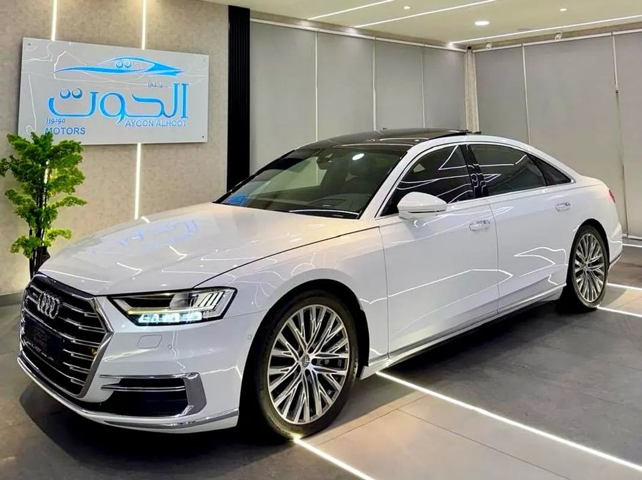 Audi A8 L 60 TFSI Quattro 4.0L (454 HP)
