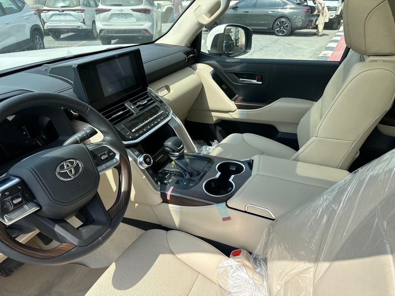 تويوتا لاند كروزر GXR3 3.3L
