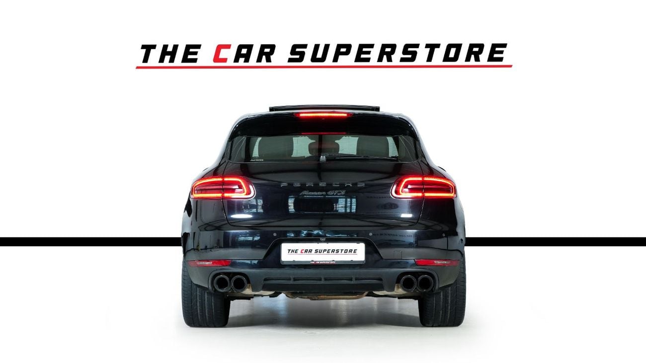 Porsche Macan GTS 3.0L (360 HP) Red Brake Calipers- GCC- Full Porsche Service history
