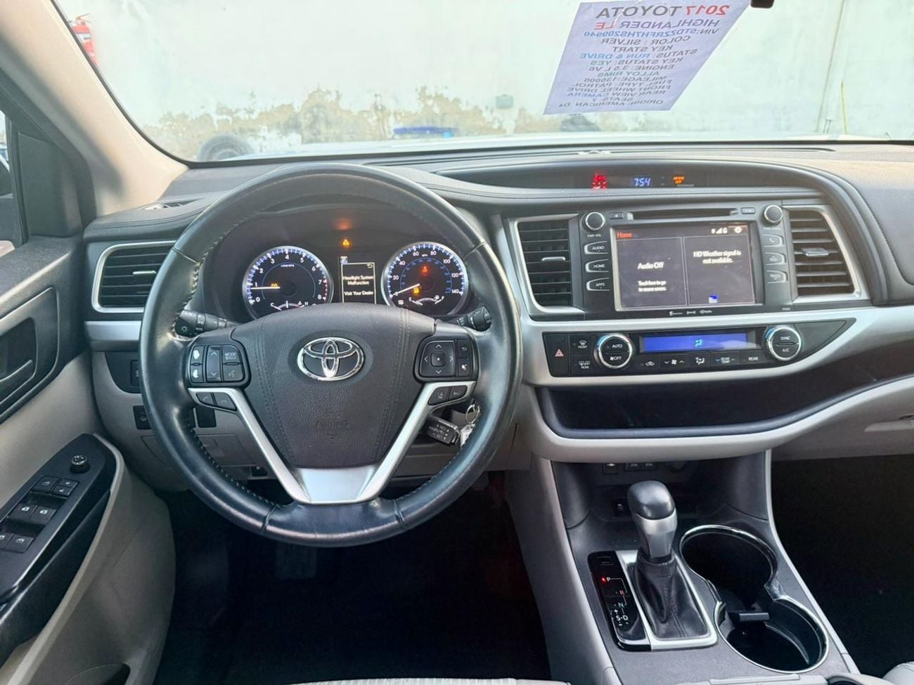 Toyota Highlander 2017 TOYOTA HIGHLANDER LE SILVER  READY 5TDZZRFH7HS209940