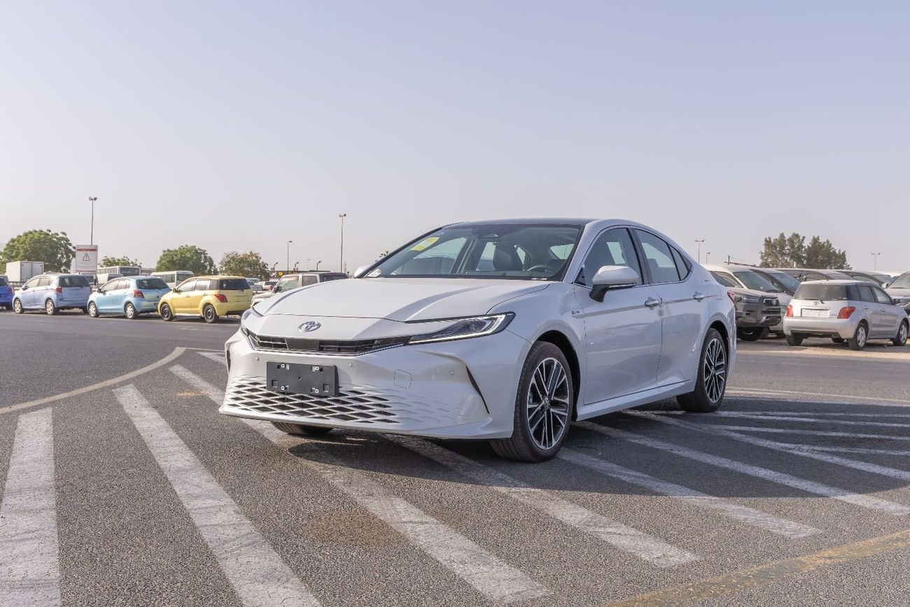 Toyota Camry Toyota Camry 2.5 Hybrid Intelligent Dual-Engine - 2024  (Export)