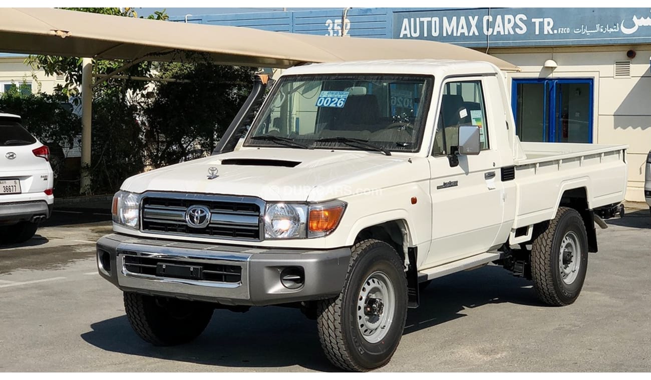 Toyota Land Cruiser Pick Up 4.5L DIESEL V8 2023