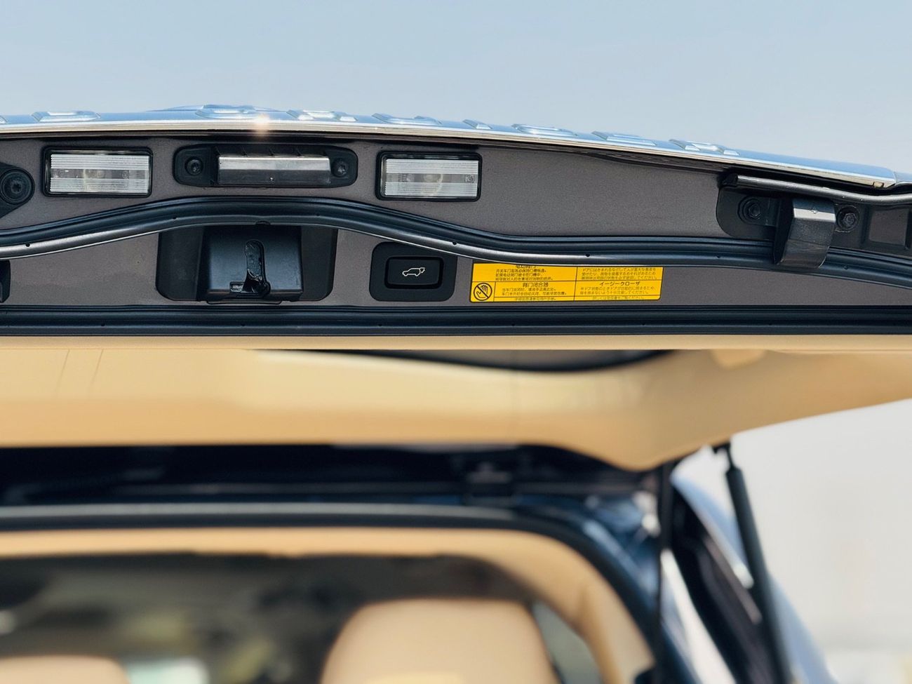 Toyota Land Cruiser ZX FULL OPTION TOP OF THE RANGE