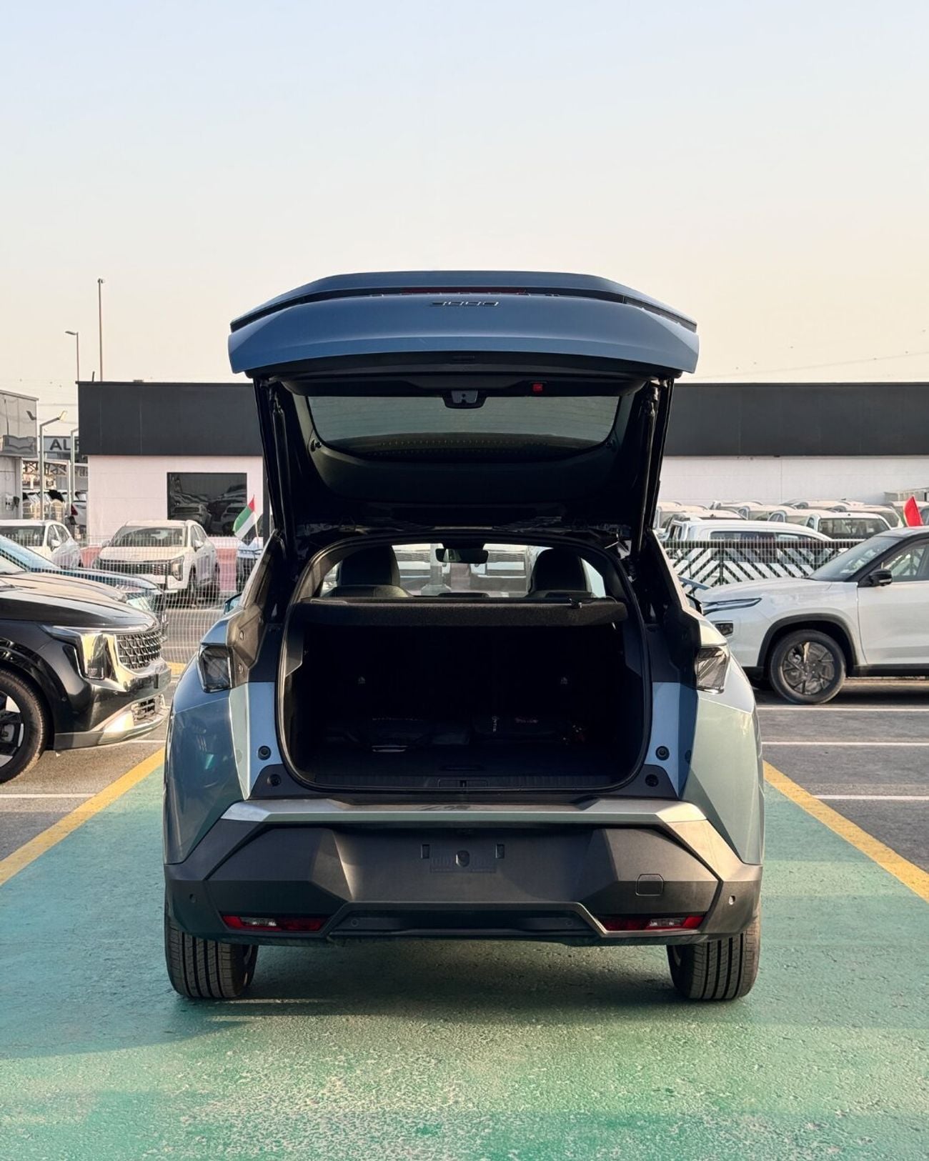 Peugeot 3008 NEW PEUGEOT 3008 GT - 1.6T - (2025 MODEL) GCC specs