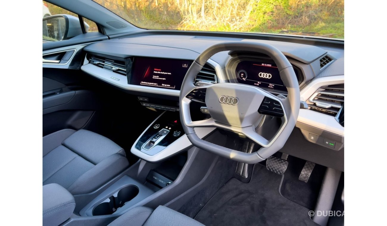 أودي اي-ترون Audi Q4 Right Hand Drive