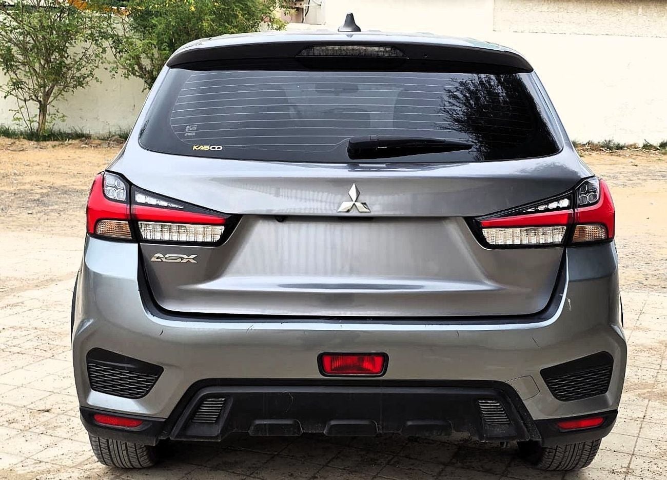 Mitsubishi ASX Low 2.0L FWD USED Mitsubishi Asx 2.0L FWD Gcc 2024 Grey Color