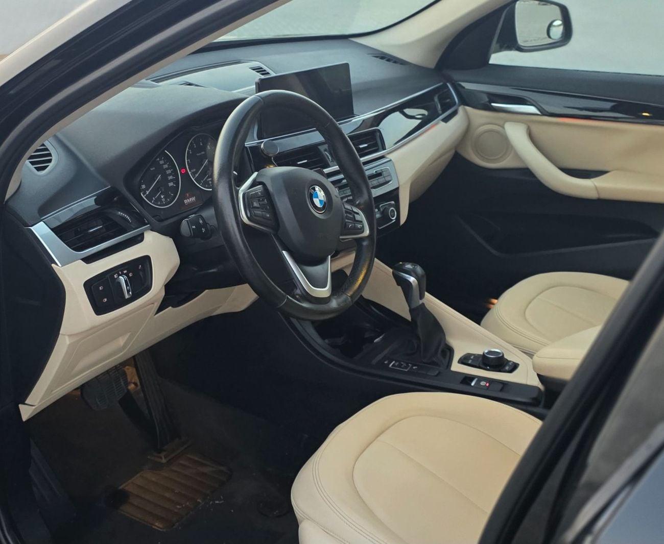 BMW X1 SDRIVE 20i EXCLUSIVE