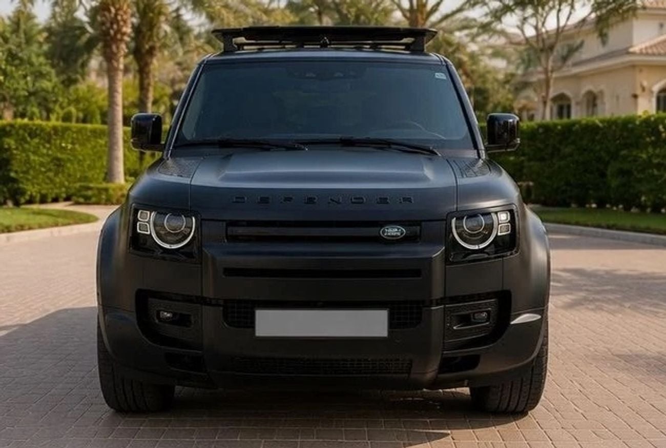 لاند روفر Defender 130 P400 X Dynamic HSE