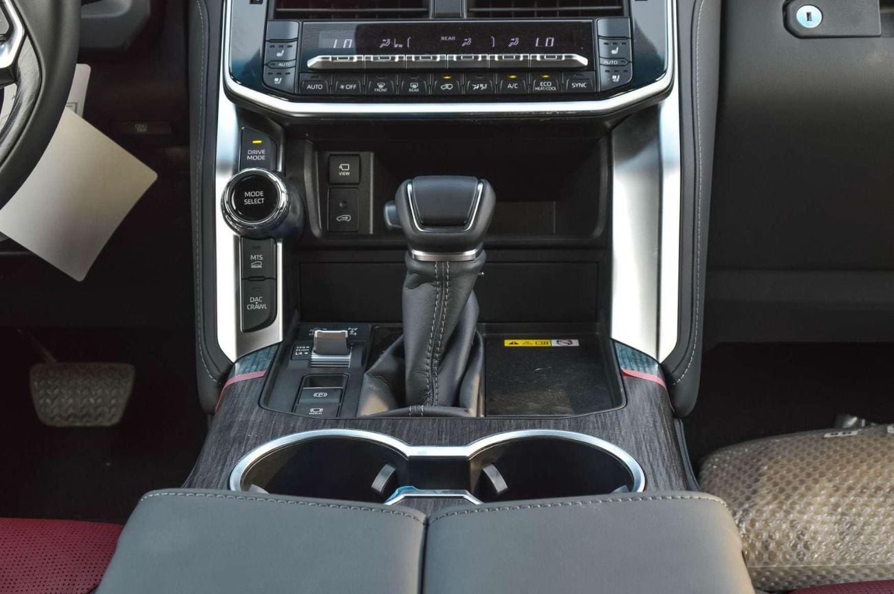 تويوتا لاند كروزر VXR 3.5L 4WD SUV 2026