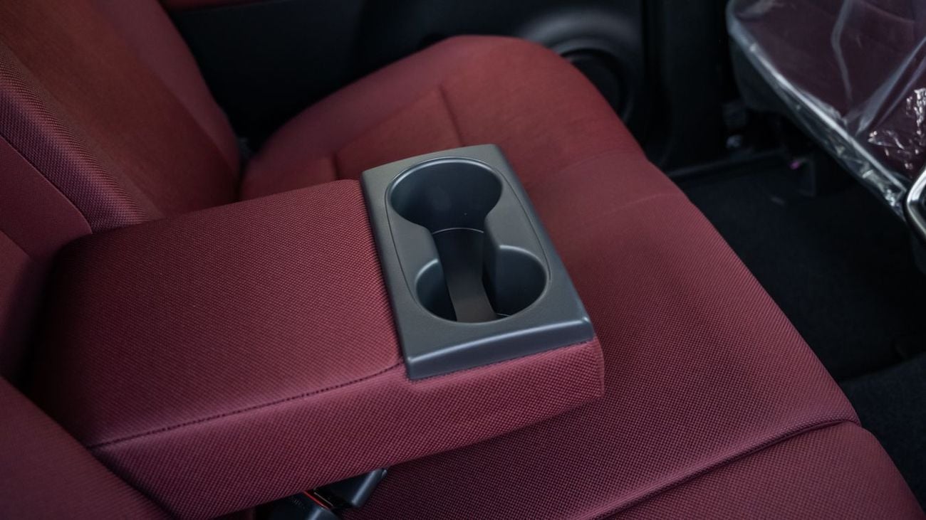 تويوتا هيلوكس TOYOTA HILUX 4.0 AT -2026YM