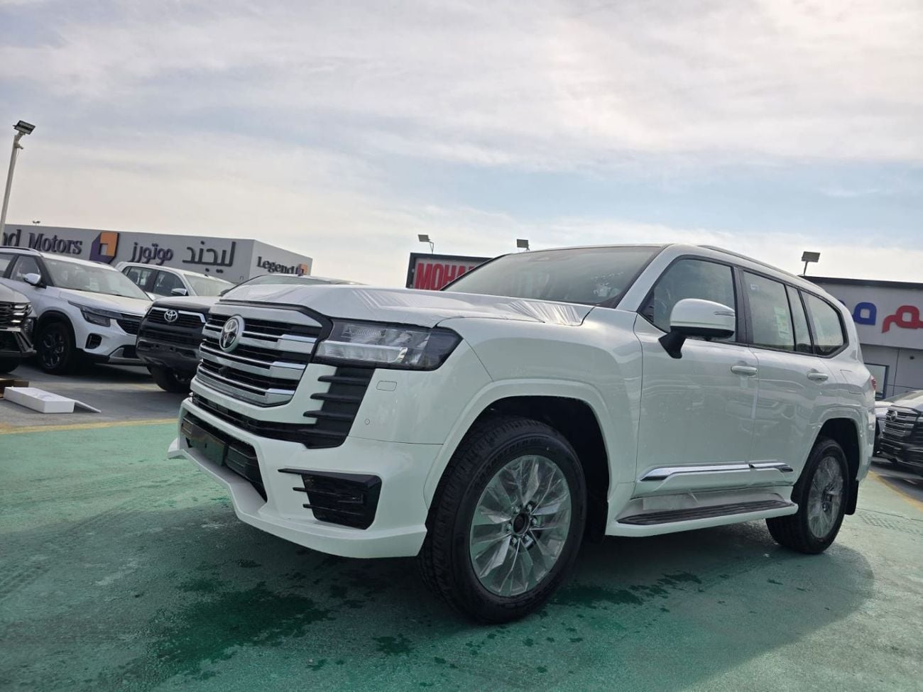 Toyota Land Cruiser TOYOTA LAND CRUISER GXR 4.0L 2025 MODEL SUNROOF ELECTRIC SEAT