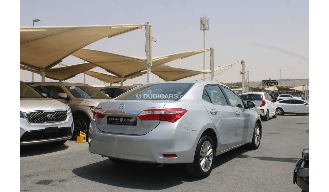 Toyota Corolla SE+ TOYOTA COROLLA 2015 - 2000 CC - PUSH BUTTON START - ACCIDENTS FREE - PERFECT CONDITION INSIDE OU