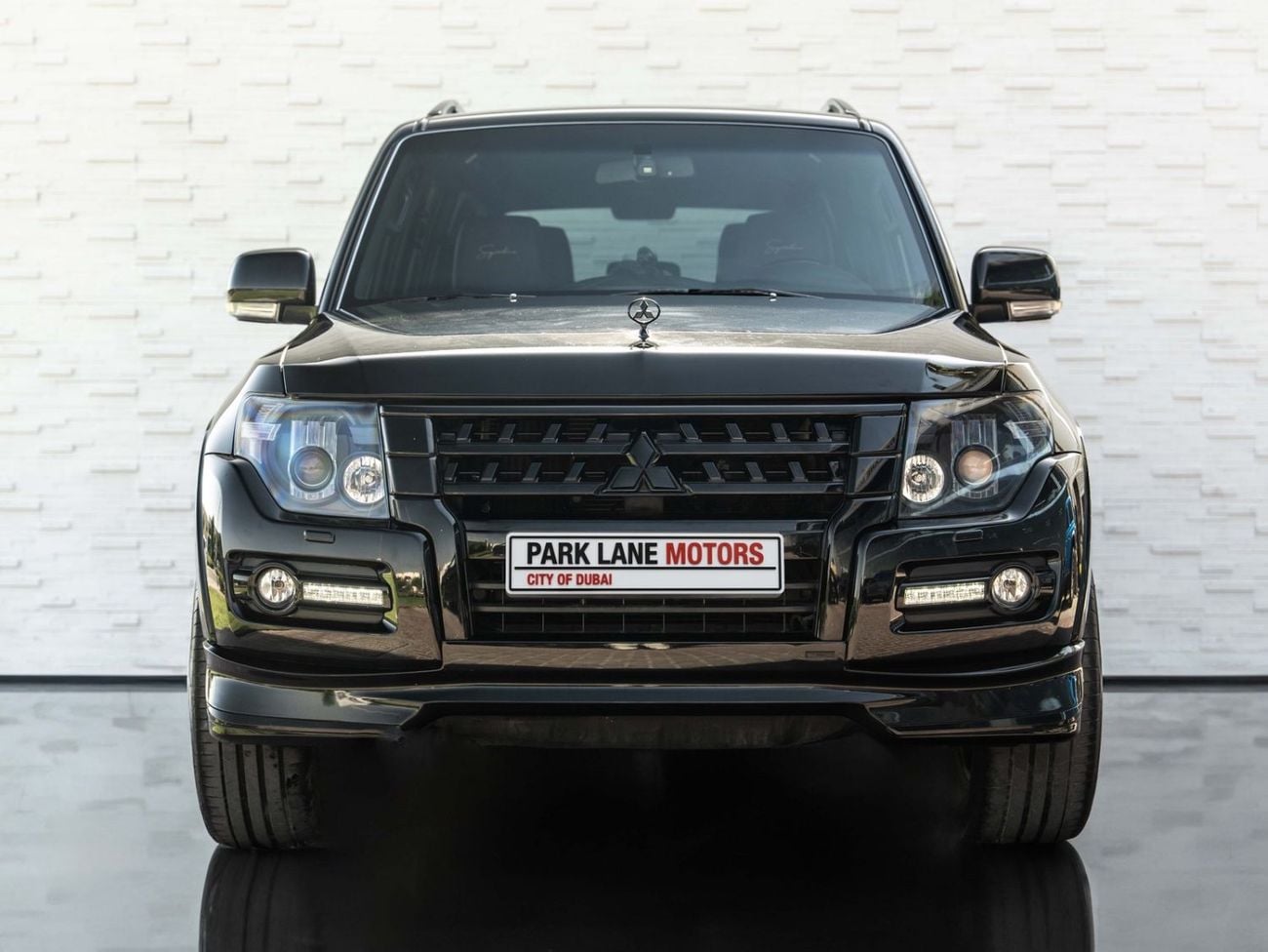 Mitsubishi Pajero GLS H/L SIGNATURE EDI