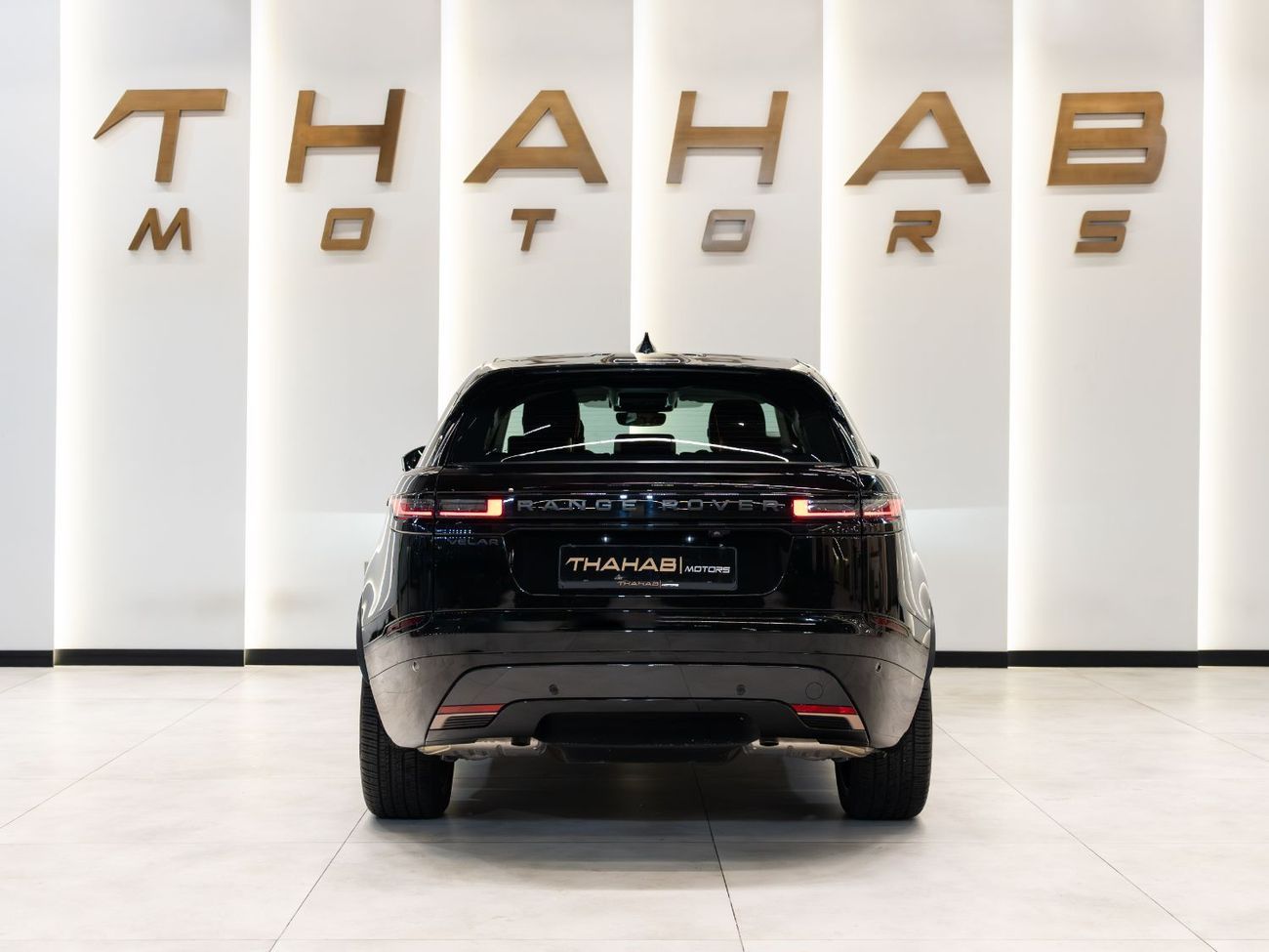 Land Rover Range Rover Velar P250 R-Dynamic S 2.0L - R-DYNAMIC P250 | 2025 | LOW MILEAGE | PERFECT CONDITION