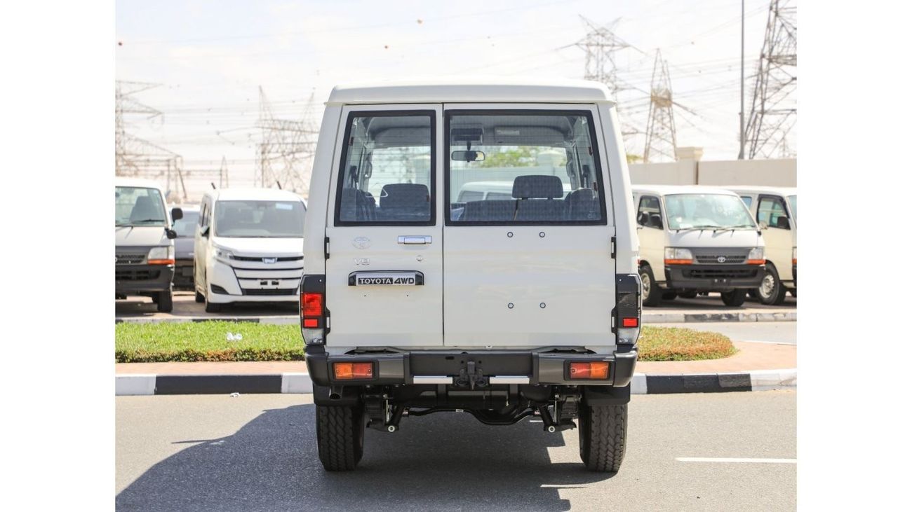 Toyota Land Cruiser 70 LC78 T/DSL- E./4WD/Manual. For Export