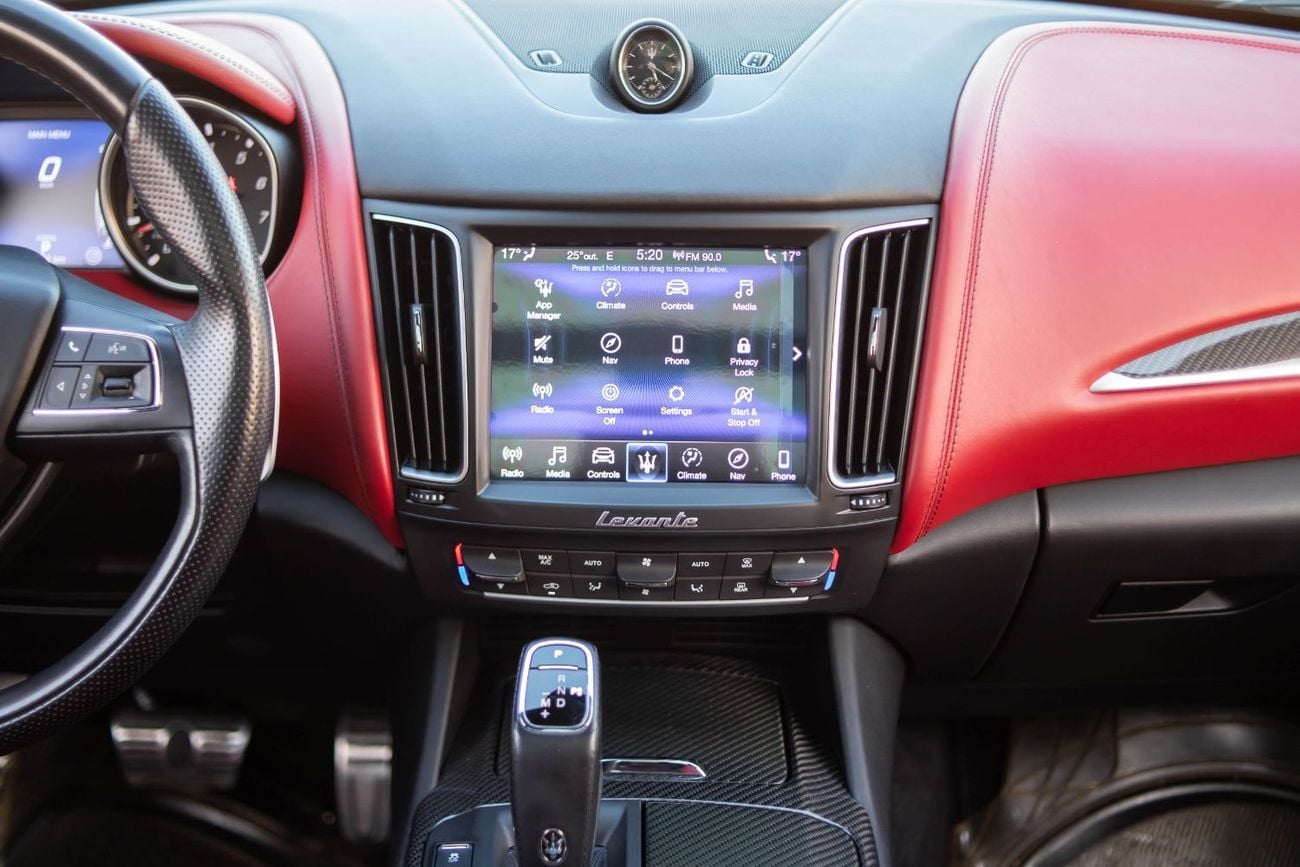 Maserati Levante Std 3.0L (345 HP)