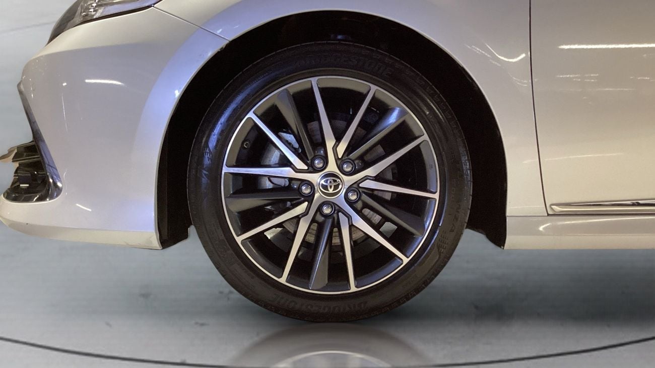 تويوتا كامري Limited | شامل الضمان | 0 ﺪﻔﻋﺓ ﺃﻮﻟﻯ