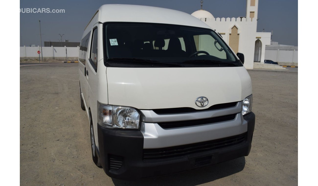 Toyota Hiace GL - High Roof LWB Toyota Hiace Highroof Bus Gl 13 seater, Model:2017. only done 79000 km