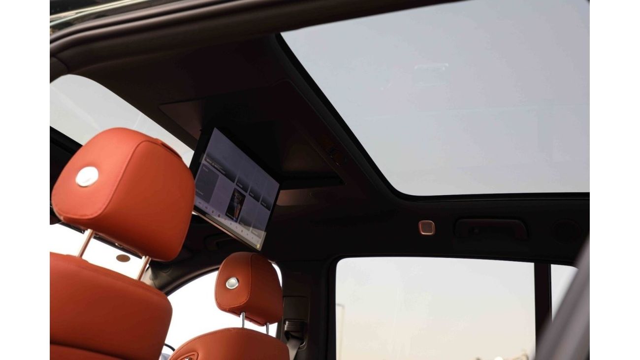 لي اوتو L7 2024 Li Auto L7 ULTRA 1.5 Plug-in Hybrid - أسود من الداخل أسود وبرتقالي | للتصدير فقط