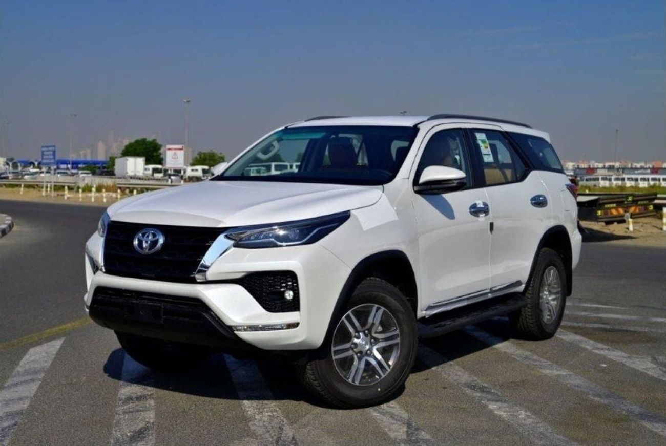 تويوتا فورتونر EXR+ 2.7L 4WD 7 Seater Automatic