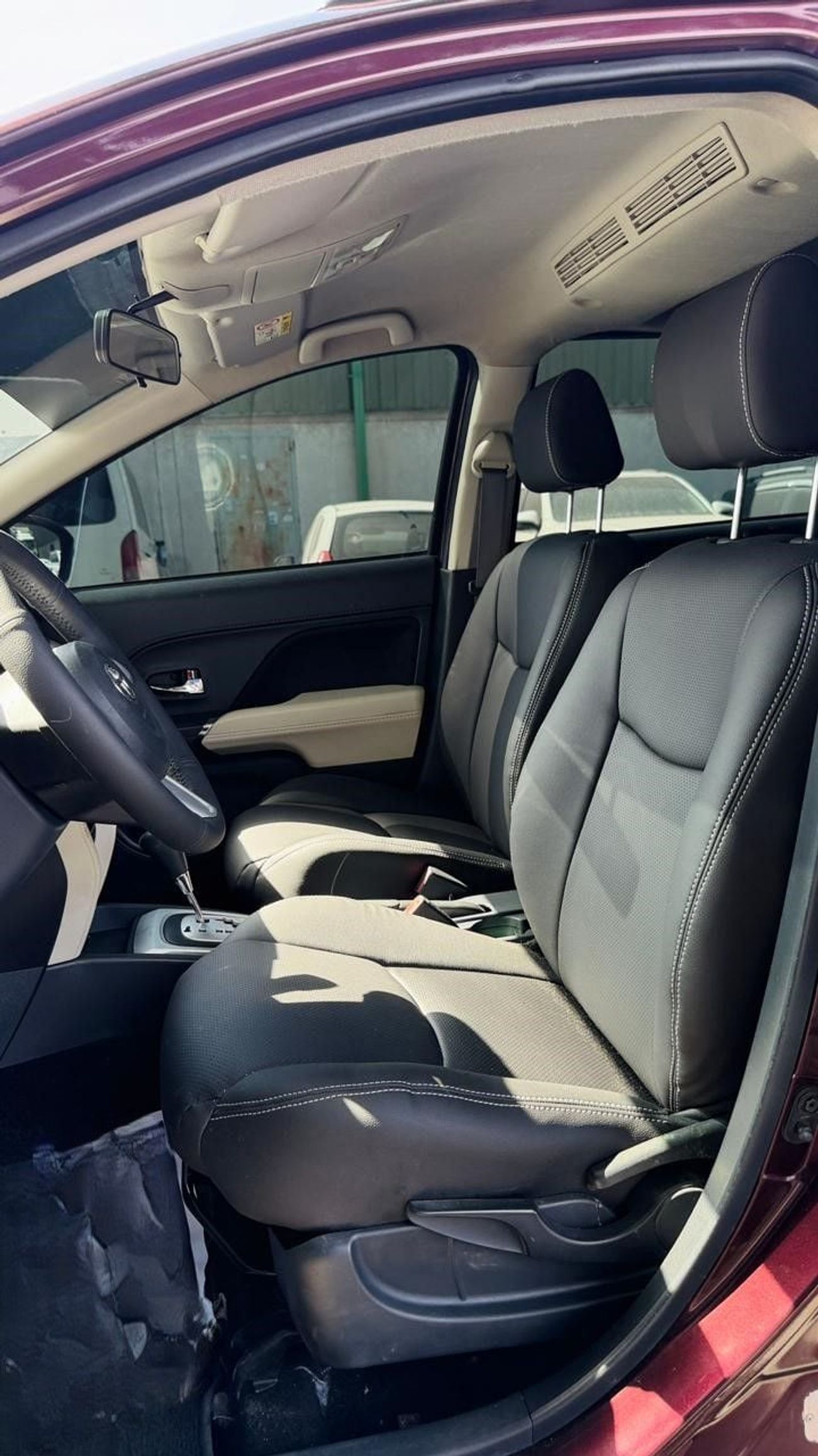 Toyota Rush 2019 | 1.5L PETROL | AT | LHD | DIGITAL AC | PREMIUM LEATHER SEATS | AUDIO PLAYER