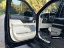 Lincoln Navigator BASE