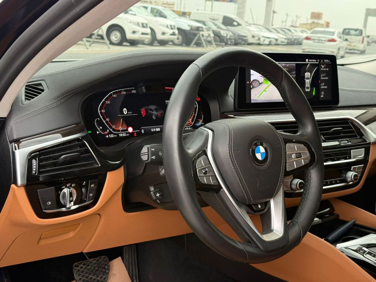 BMW 520i Middle East Edition 2.0L Middle East Edition 2.0T