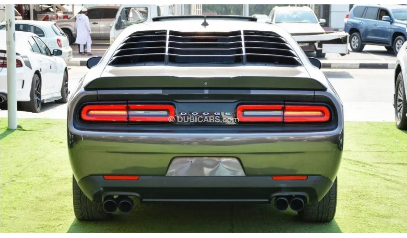 Dodge Challenger Challenger SXT Plus V6 3.6L 2016/FullOption/SunRoof/ Very Good Condition
