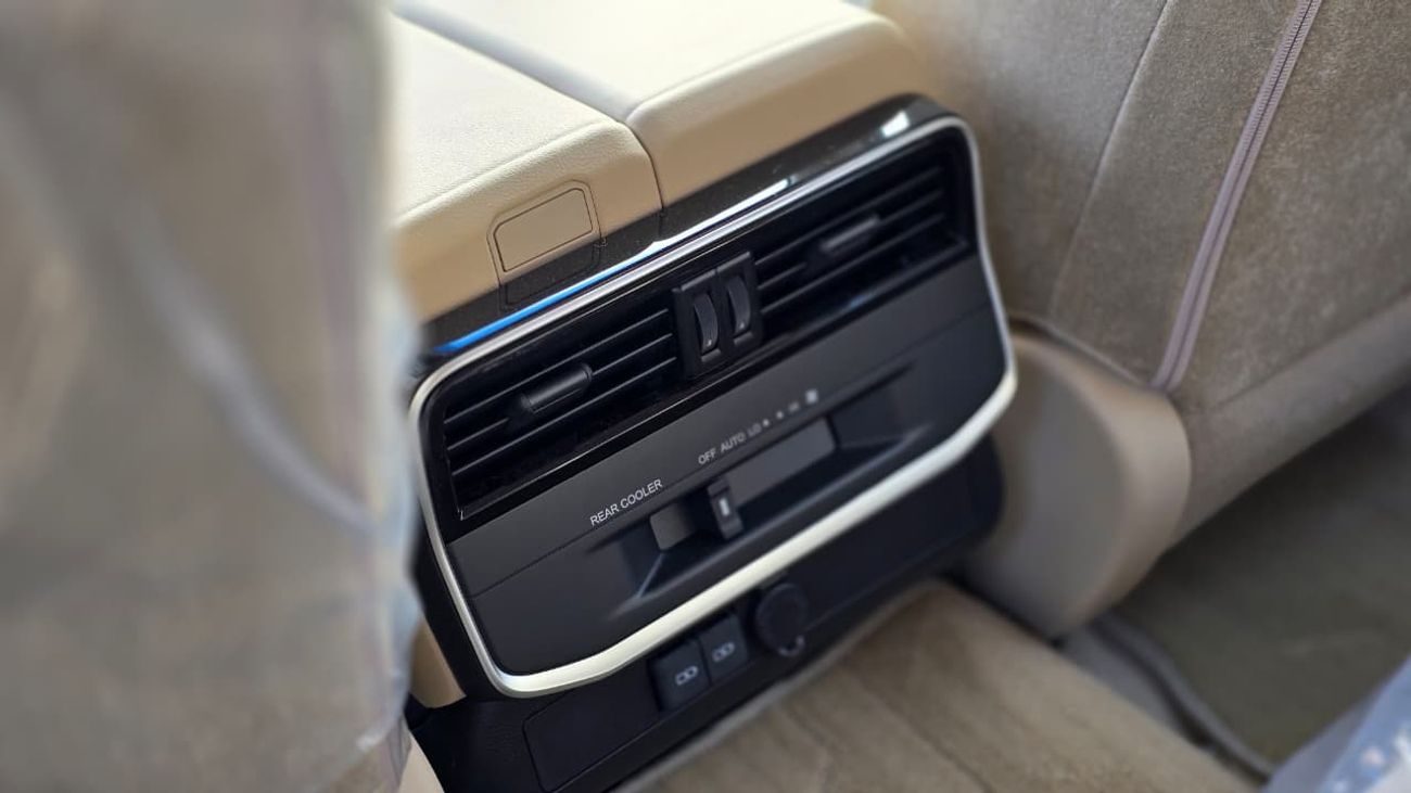 تويوتا لاند كروزر TOYOTA LAND CRUISAR GXR 3.3